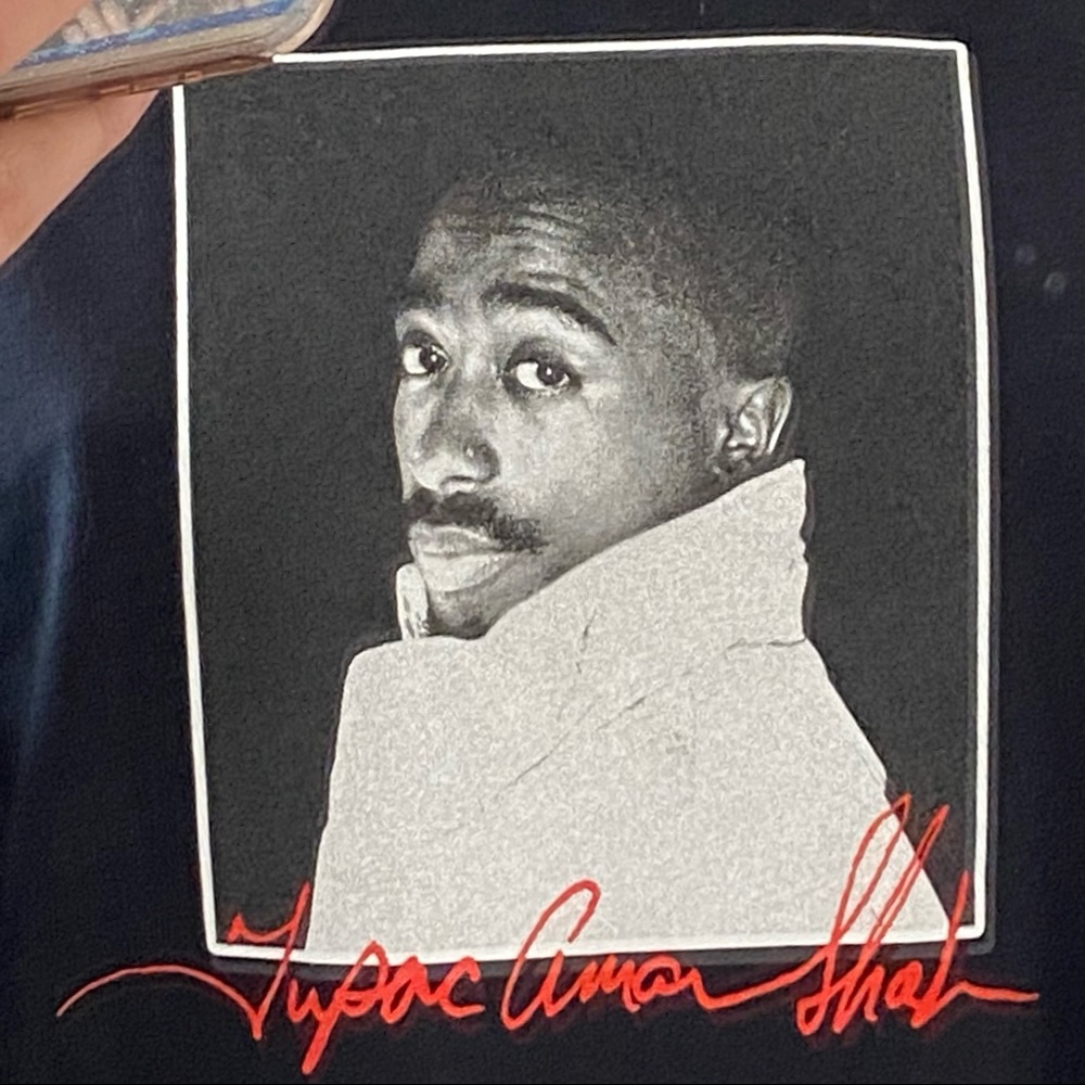 Tupac “all eyes on me” long sleeve shirt